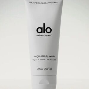 NEW ALO Yoga Mega-C Body Wash in White